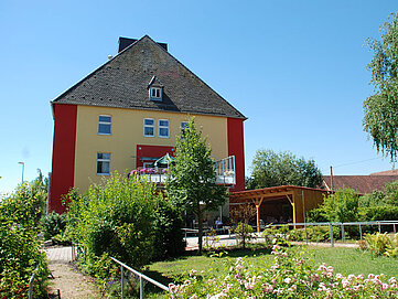 Das Hermann-Vogel-Pflegezentrum von der Seite